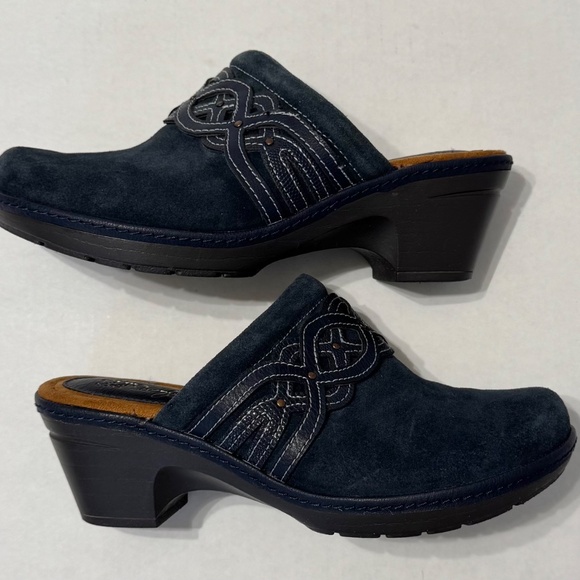 Euro Soft by Sofft, Britta Clogs/Mules Women's 8.5M Navy Suede Leather - Picture 4 of 11